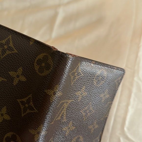 Louis Vuitton - Unisex Mono Bifold Wallet - Picture 15 of 15